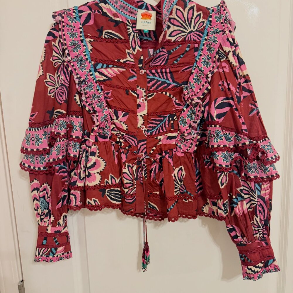 FARM RIO Mock-Neck Ruffle Blouse - Picture 2 of 3